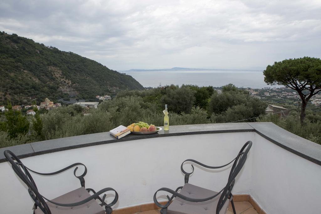 Appartamento Villa Degli Ulivi Sant'Agnello Δωμάτιο φωτογραφία